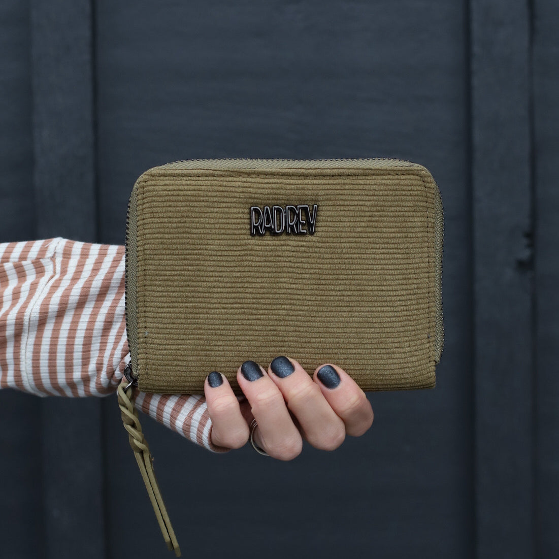 Corduroy Card Wallet in Olive