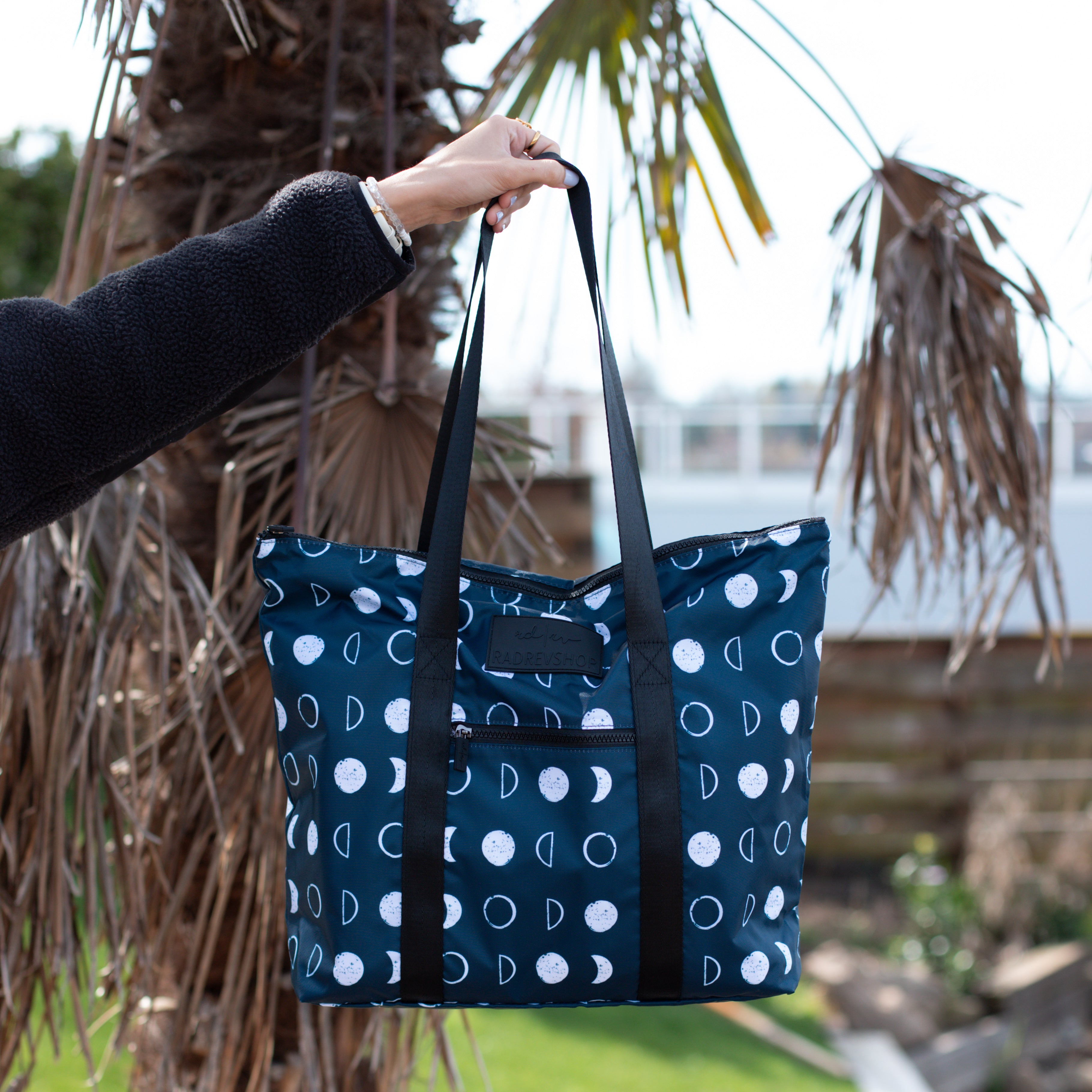 Packable Tote in Midnight Moon